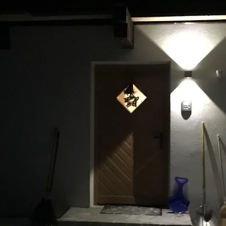 Gletscherstern نيوستيف ام ستوبيتا